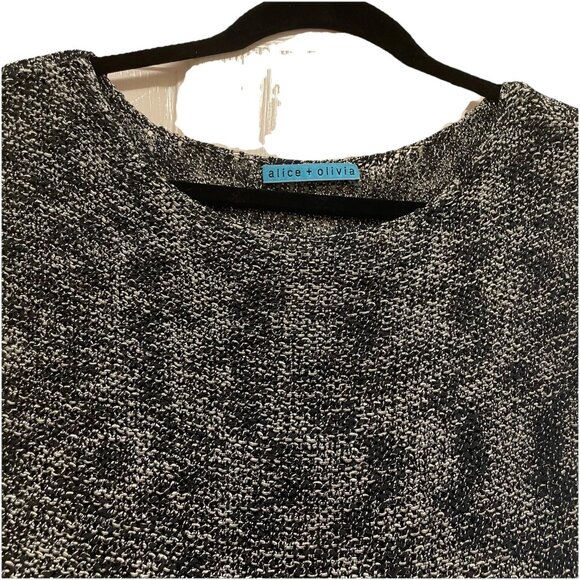 ALICE + OLIVIA Black Knit Sleeveless Metal Blouse Sz S - Picture 3 of 5